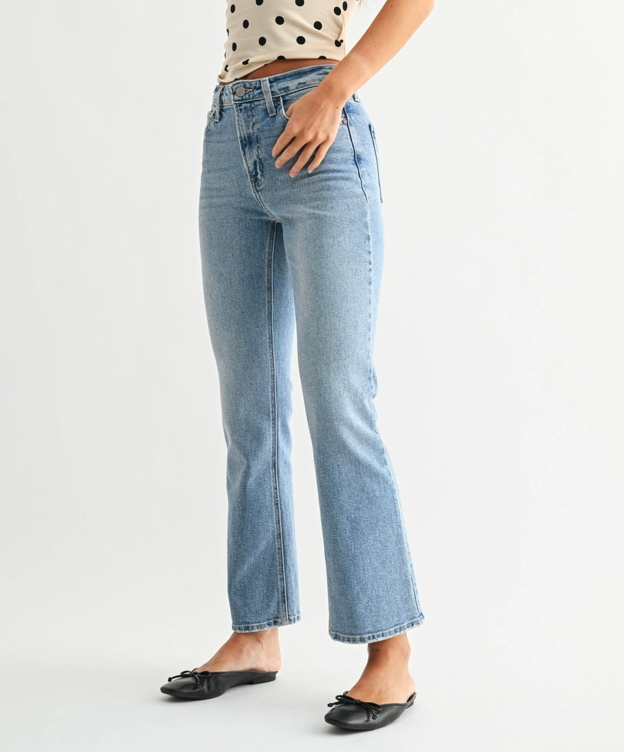 Slim Cropped Bootcut Jeans